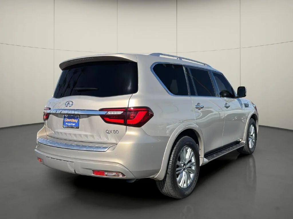 Used 2020 Beige INFINITI LUXE image 7