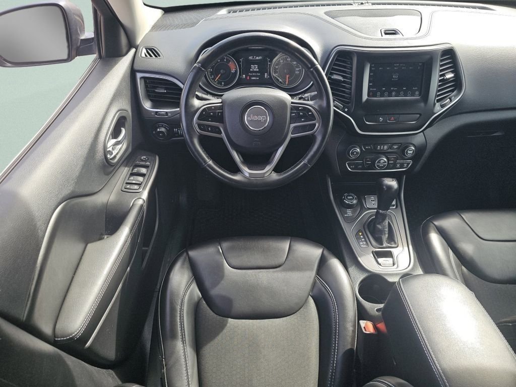 2019 Jeep Cherokee Latitude Plus - Photo 4