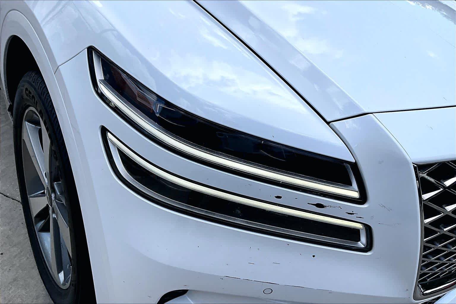 Used 2021 Uyuni White Genesis  image 26