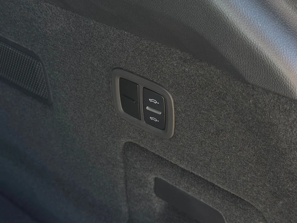 2026 Porsche Cayenne Base - Photo 9