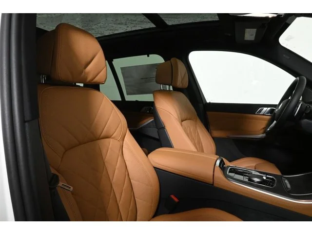 New 2026 Alpine White BMW xDrive40i image 33
