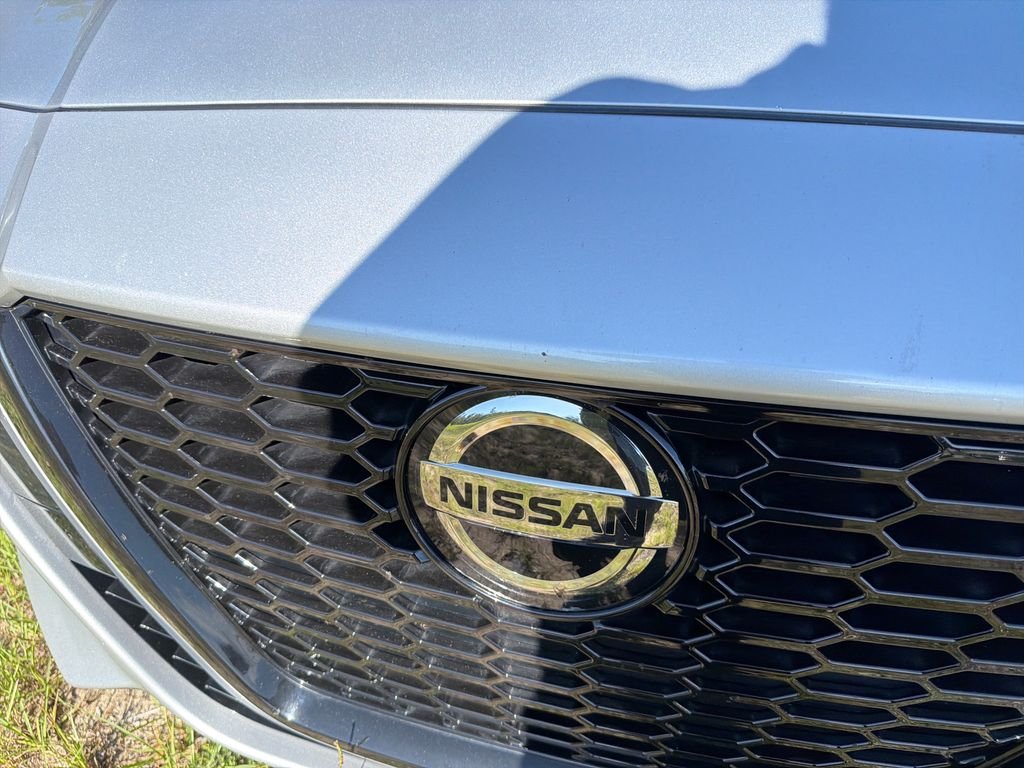 Used 2022 Brilliant Silver Metallic Nissan 2.5 SV image 17
