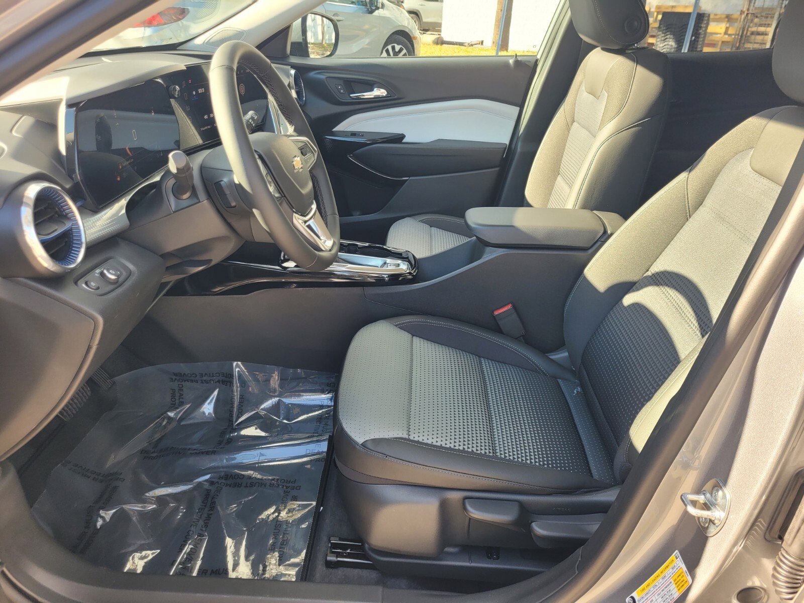 New 2026 Sterling Gray Metallic Chevrolet LT image 22