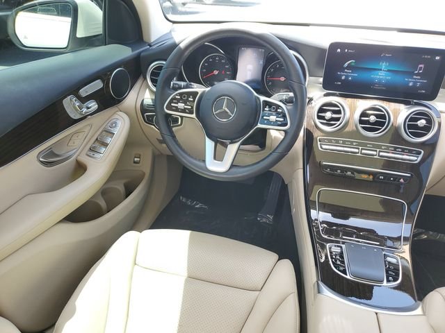 Used 2021  Mercedes-Benz GLC 300 image 23