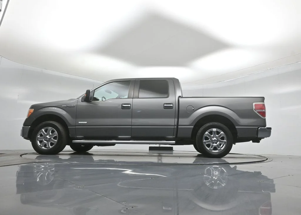 Used 2013 Gray Ford XLT image 47