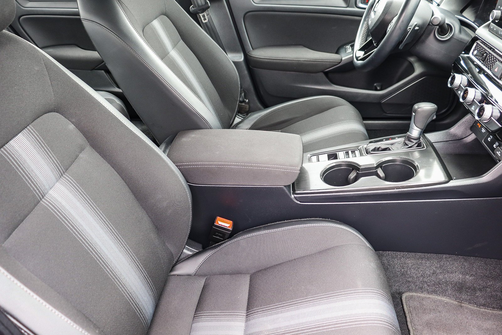 2025 Honda Civic Sport - Photo 54
