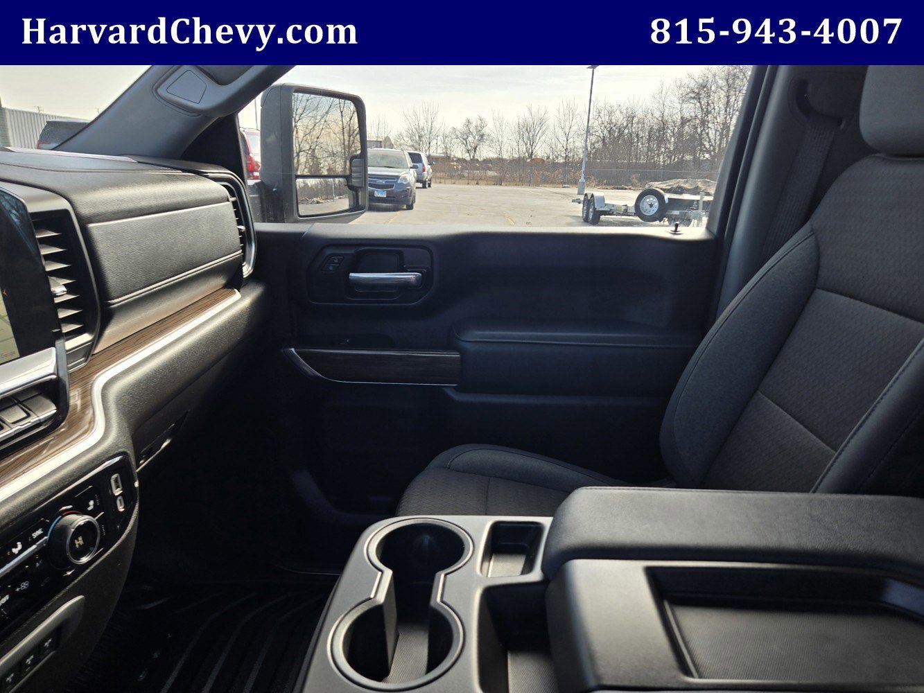 2025 Chevrolet Silverado 3500HD LT - Photo 30