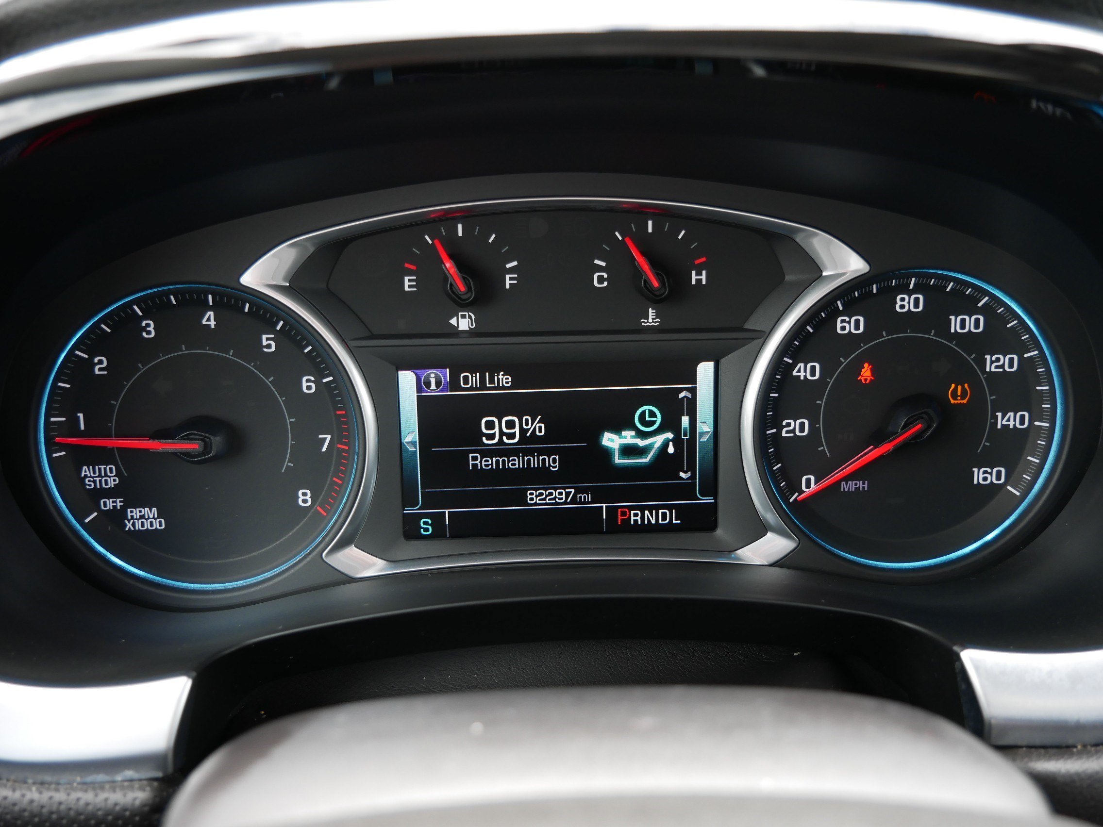 Used 2018 Black Currant Metallic Chevrolet Premier image 34