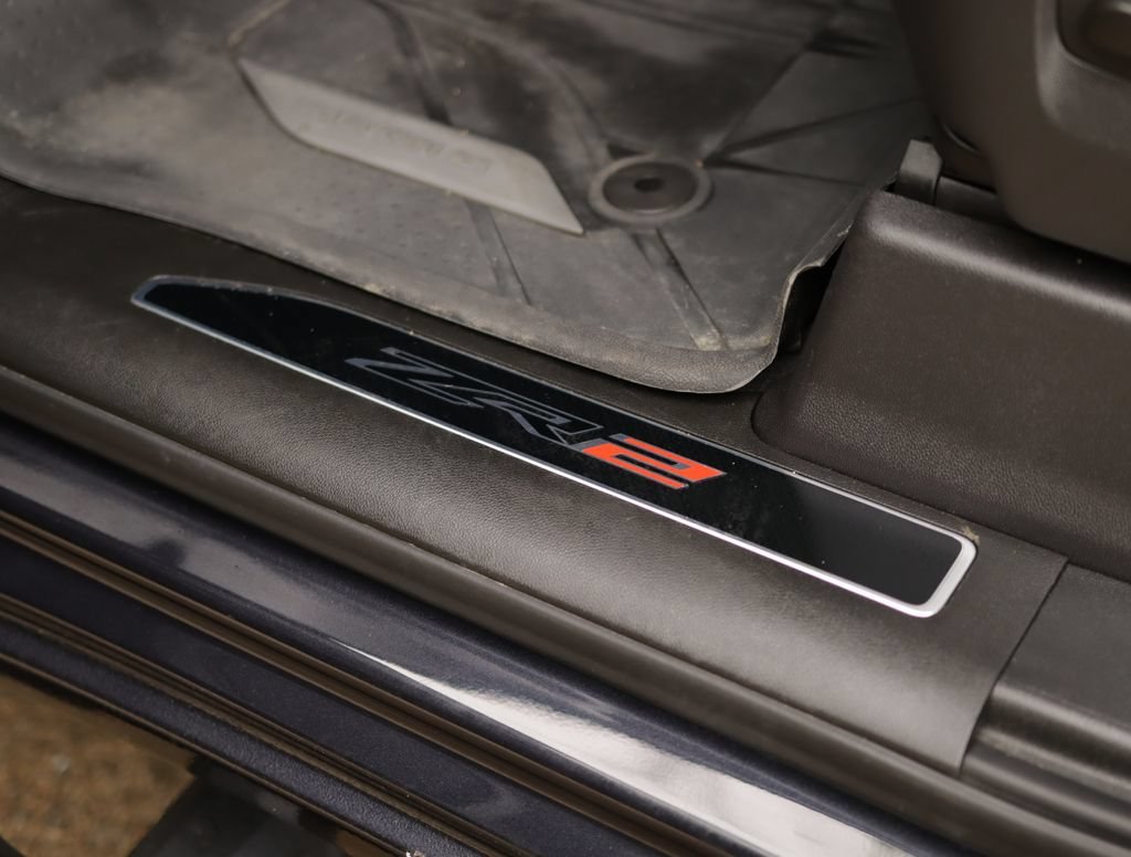 Used 2024 Dark Ash Metallic Chevrolet ZR2 image 23