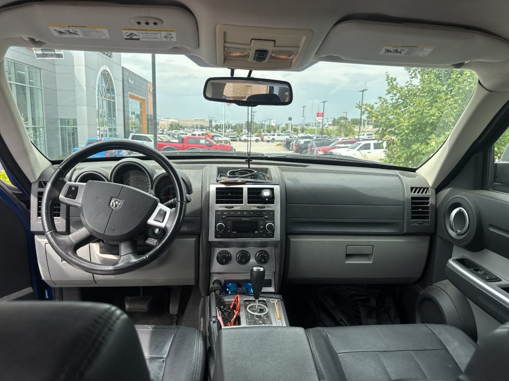 Used 2007 Blue Dodge SLT image 7