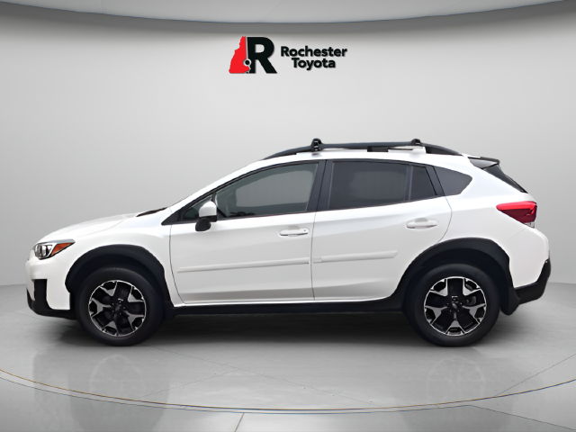 Used 2020 White Subaru Premium image 4