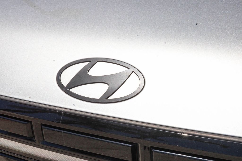 New 2026 Silver Hyundai XRT image 5