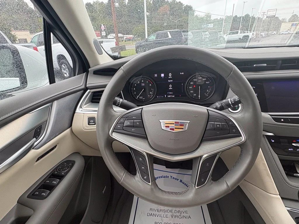 Used 2023 CRYSTAL WHITE TRICOAT Cadillac AWD Premium Luxury image 14