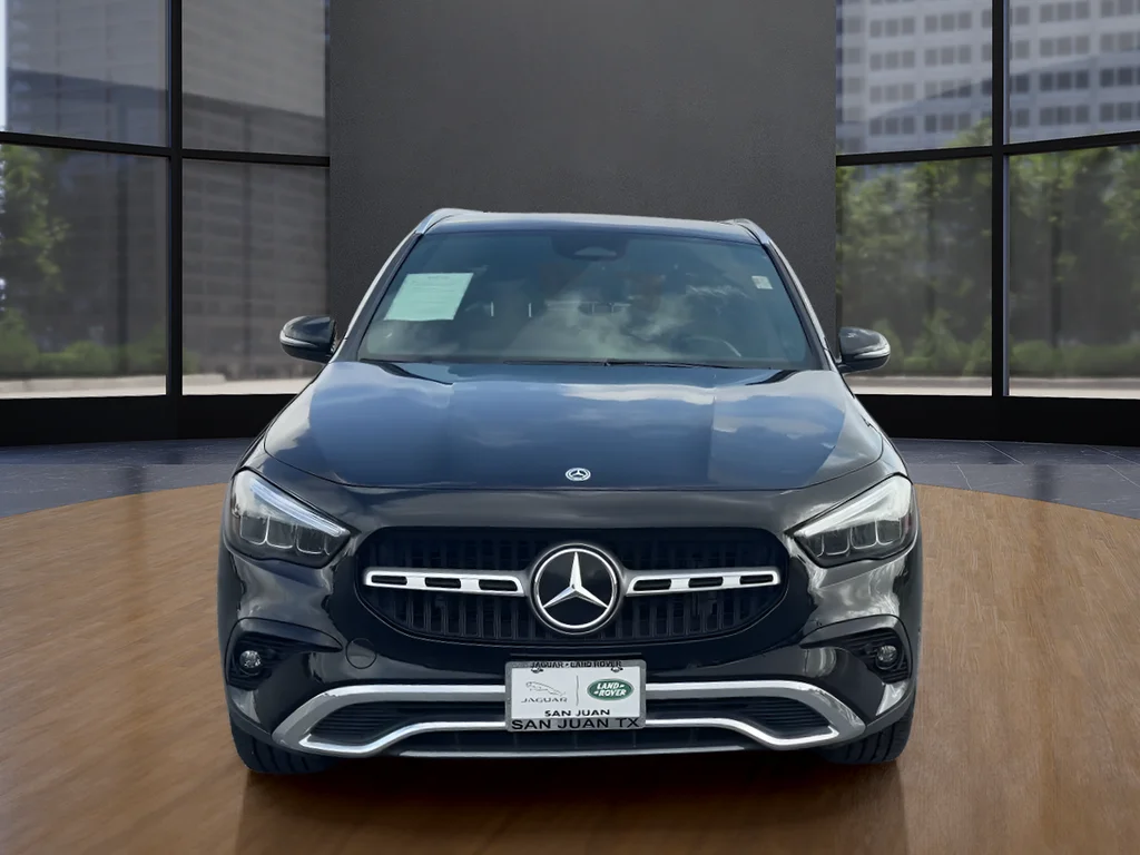 Used 2025 Black Mercedes-Benz GLA 250 image 8