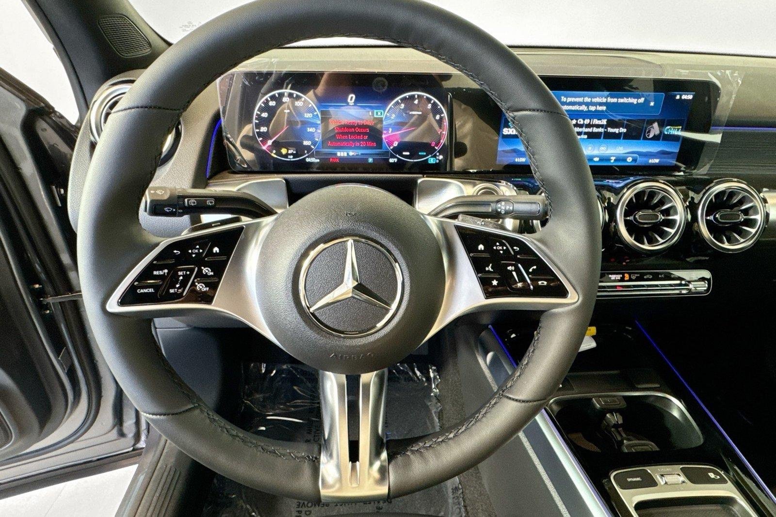 New 2026 Mountain Grey Metallic Mercedes-Benz GLB 250 image 10
