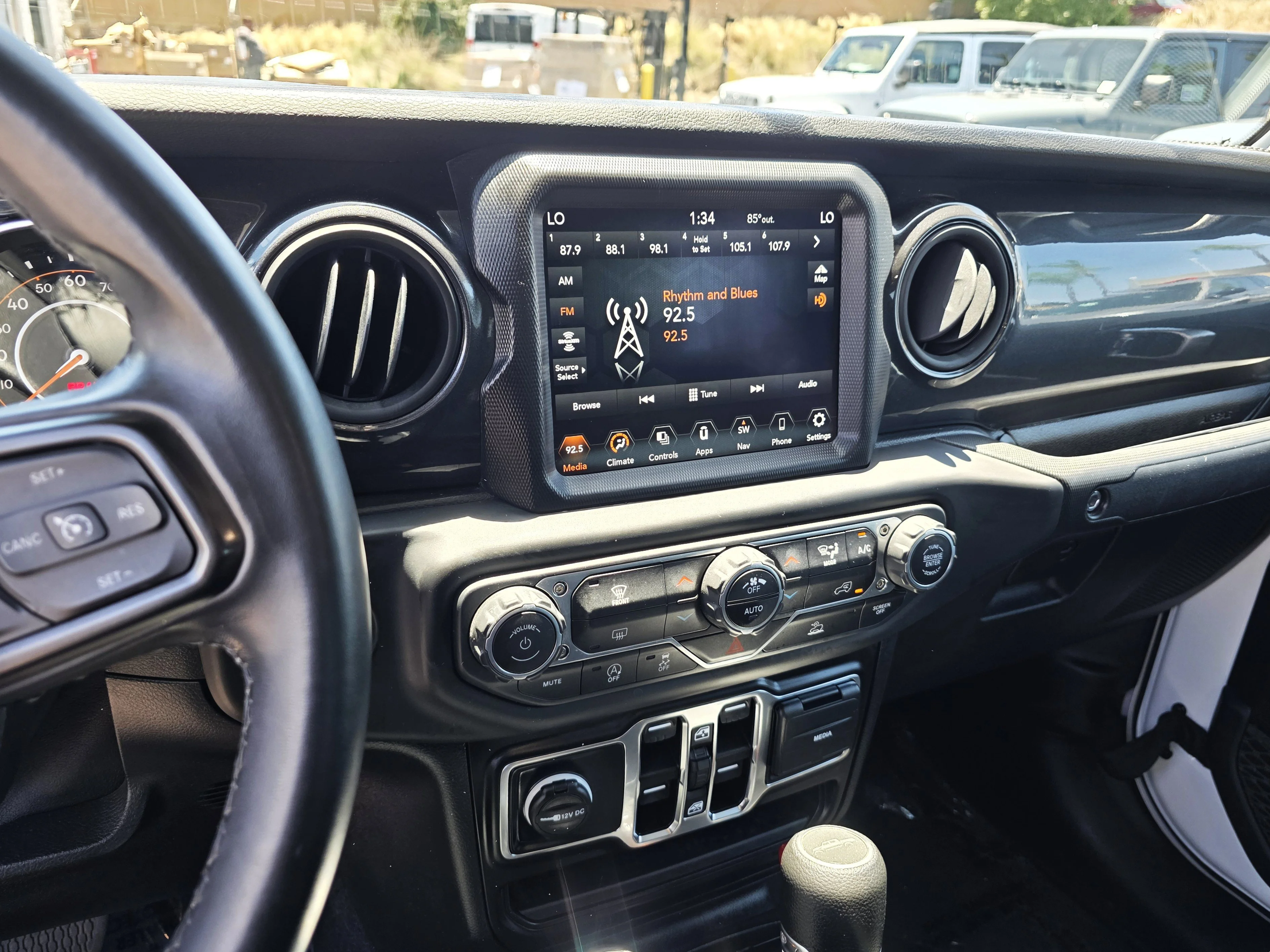 Used 2021 Bright White Clearcoat Jeep Sport image 12