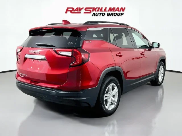 Used 2023 Red GMC SLE image 7