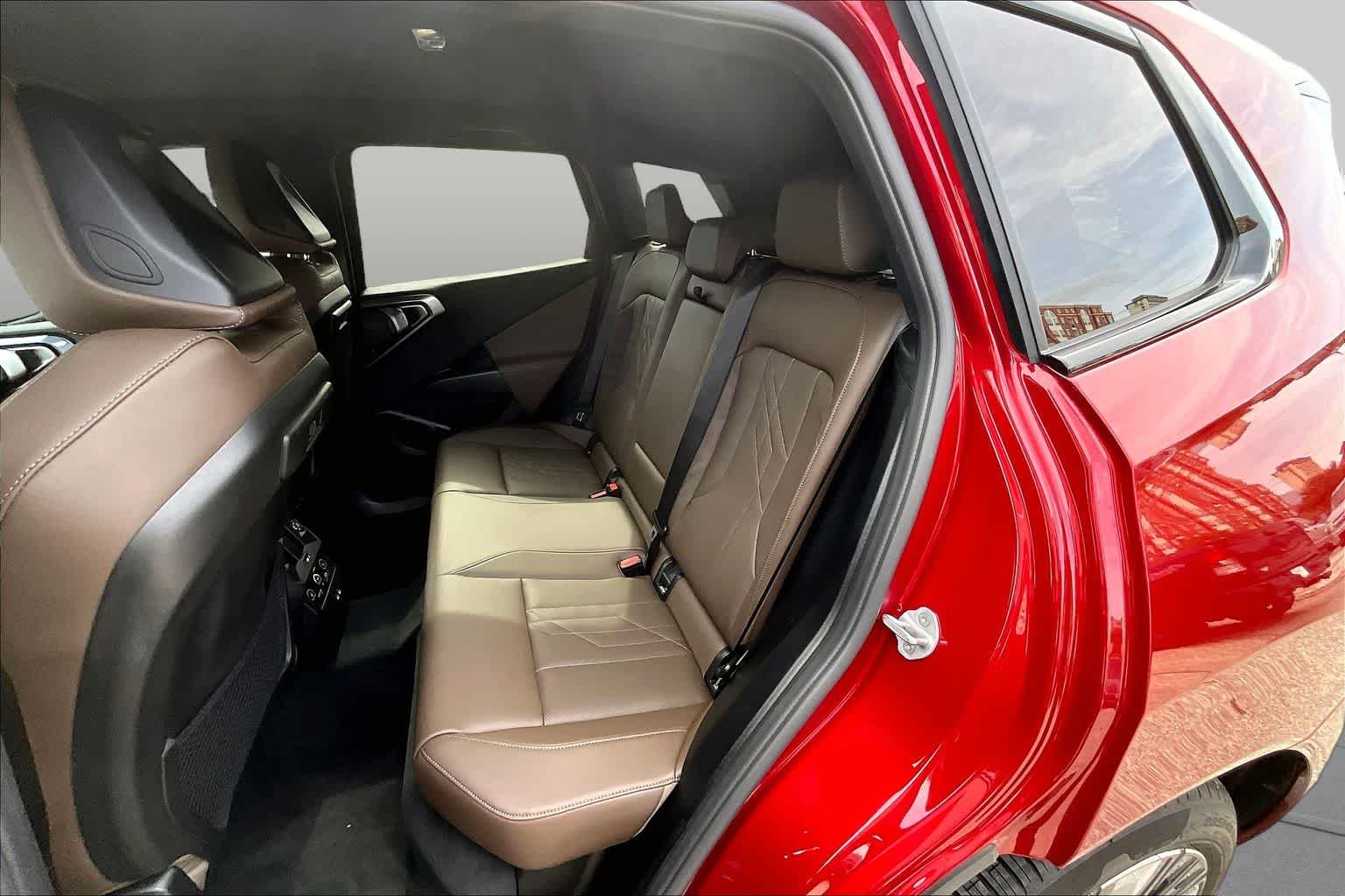Used 2026 Vegas Red Metallic BMW 30 xDrive image 19