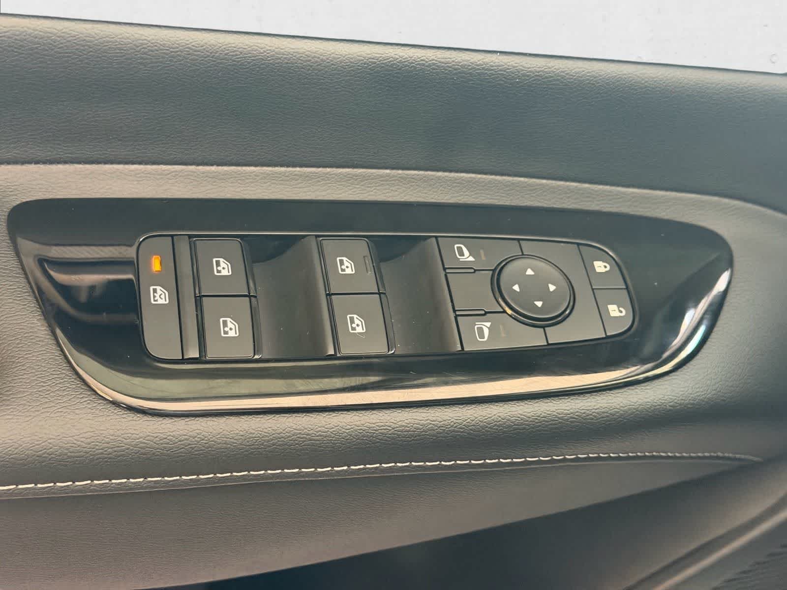 2026 Nissan Murano SL - Photo 9