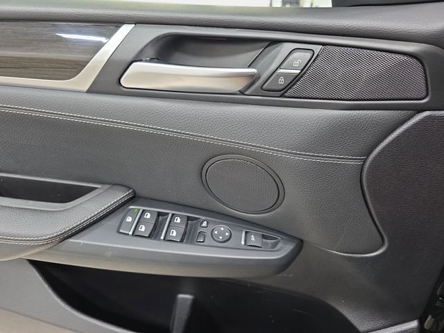 Used 2017 Black Sapphire Metallic BMW xDrive28i image 28