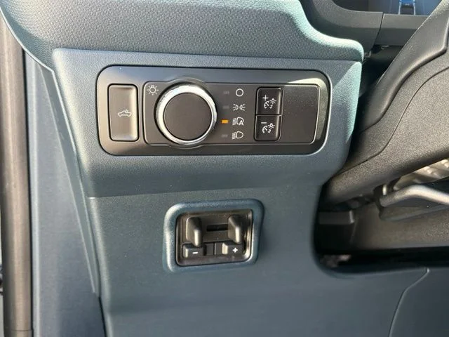 New 2026 Gray Ford XL image 28