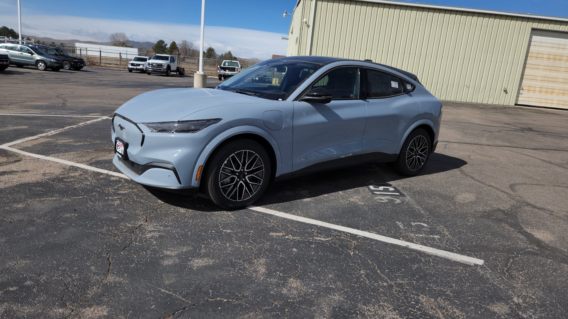 New 2026 Glacier Gray Metallic Tri-coat Ford Premium image 3