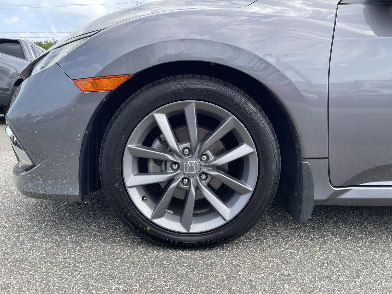 Used 2019 Modern Steel Metallic Honda EX image 23