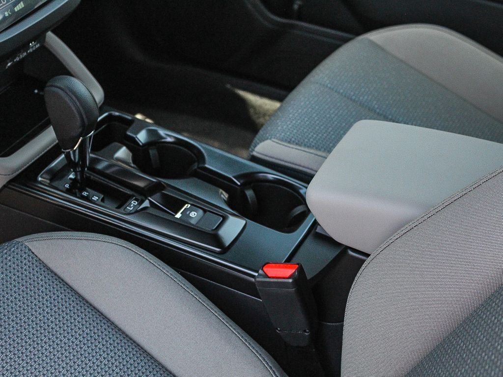 New 2026 CRYSTAL WHITE PEARL Subaru Premium image 19
