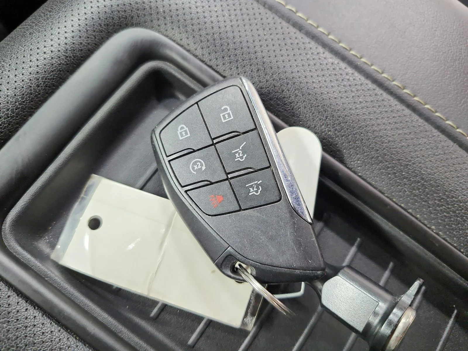 Used 2023 Silver Sage Metallic Chevrolet Premier image 34