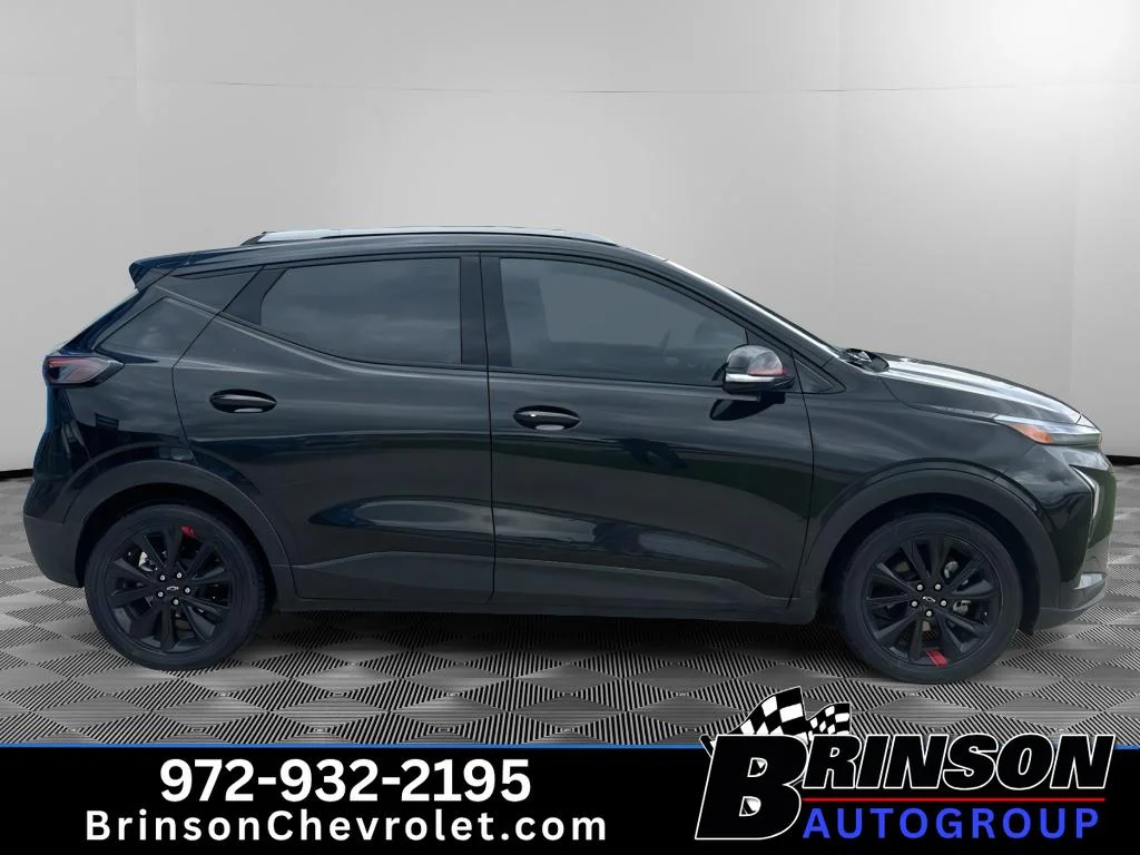 Used 2023 Mosaic Black Metallic Chevrolet LT Redline image 4