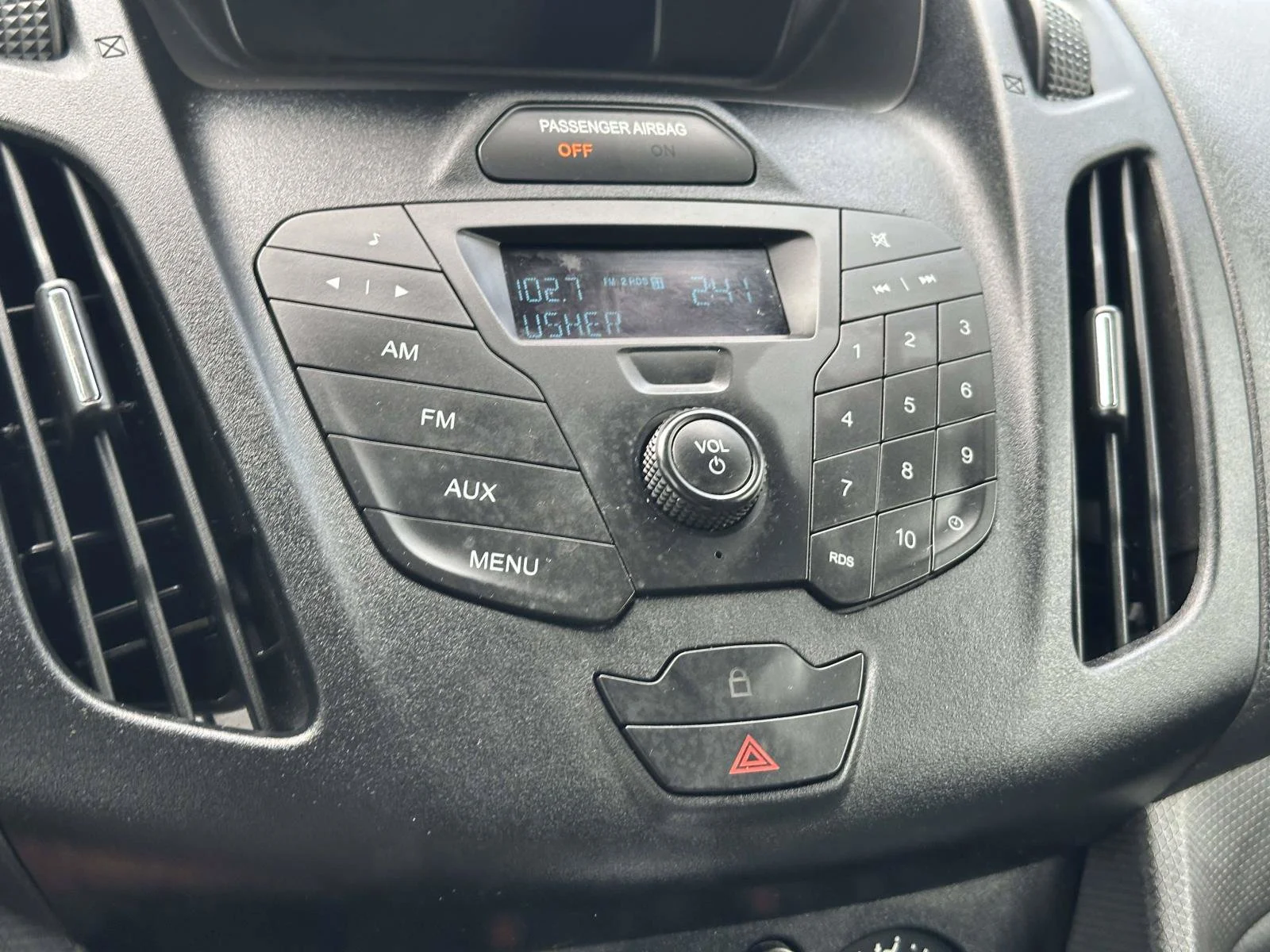 Used 2016 White Ford XL image 24