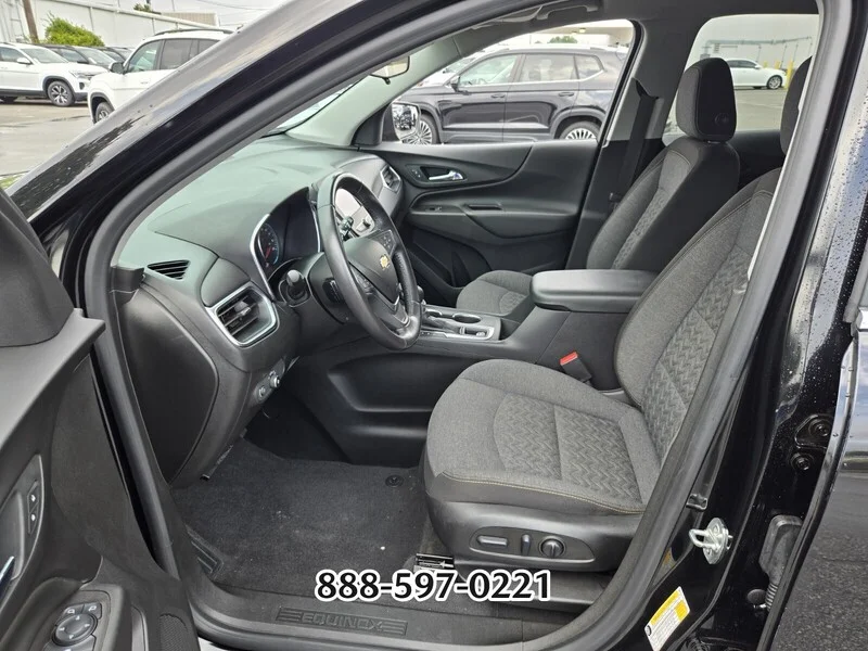 Used 2022 Black Metallic CHEVROLET LT image 10