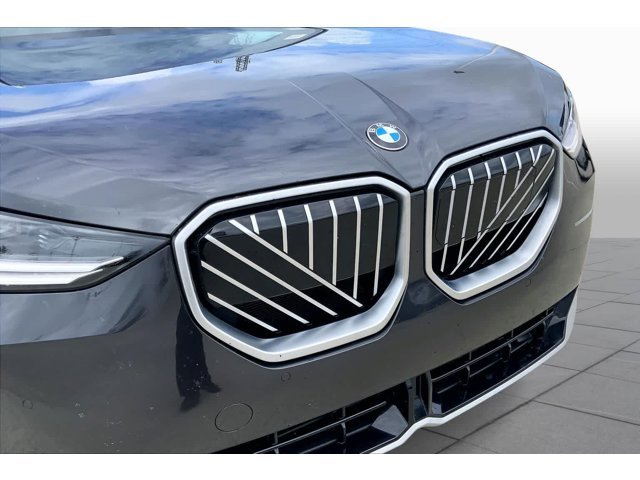 New 2026 Dark Graphite Metallic BMW 30 xDrive image 43
