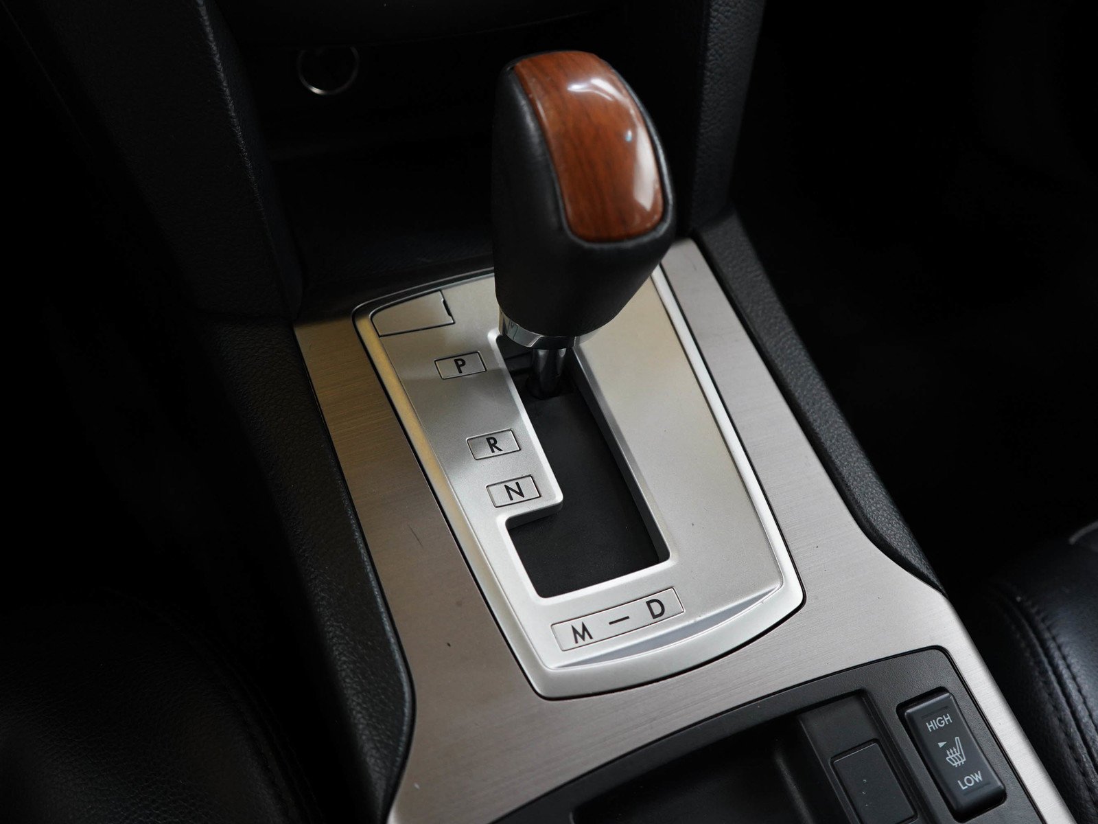 Used 2014 Ice Silver Metallic Subaru 3.6R image 23
