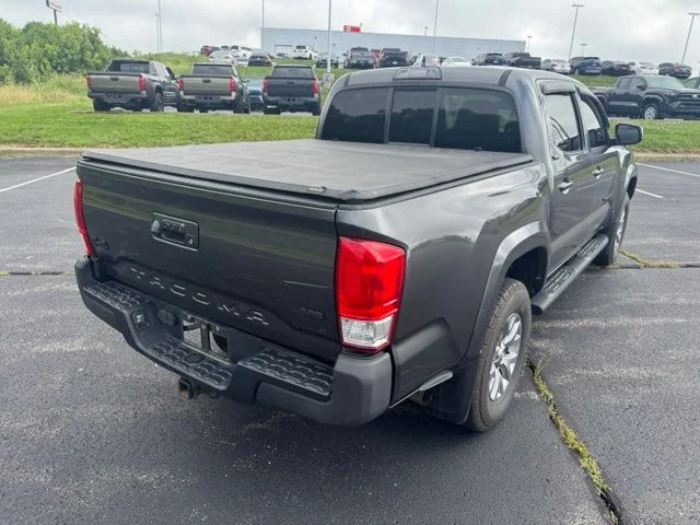 Used 2017 Gray Toyota SR5 image 3