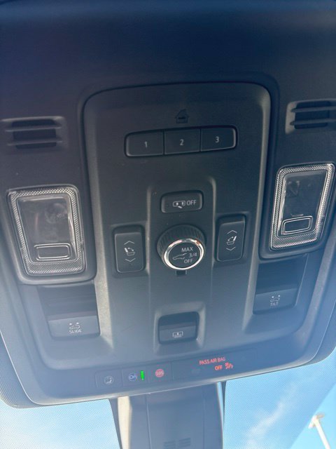 Used 2021 Gray Chevrolet Premier image 23
