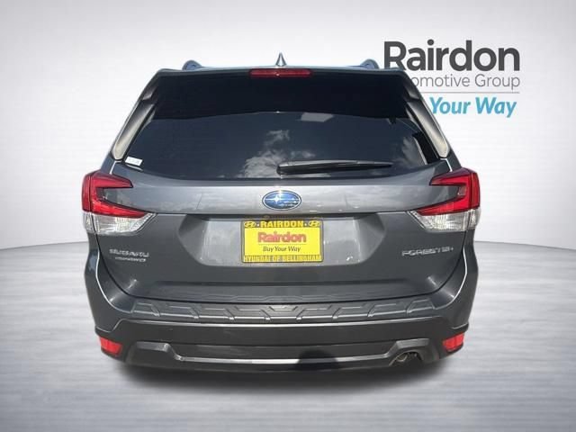 Used 2020 Magnetite Gray Metallic Subaru Premium image 6