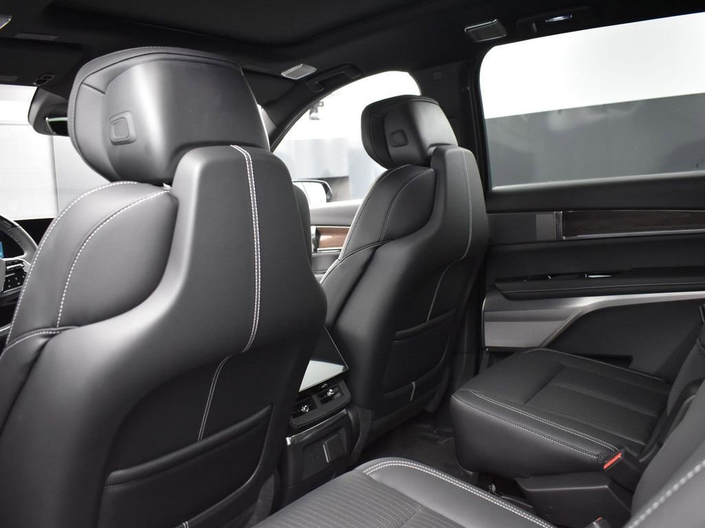 2026 CADILLAC VISTIQ - Image 30