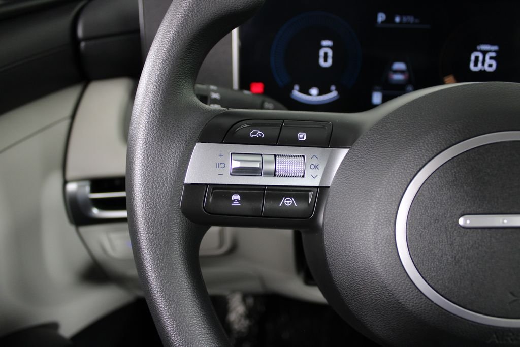 Certified Used 2026 White Hyundai SE image 24