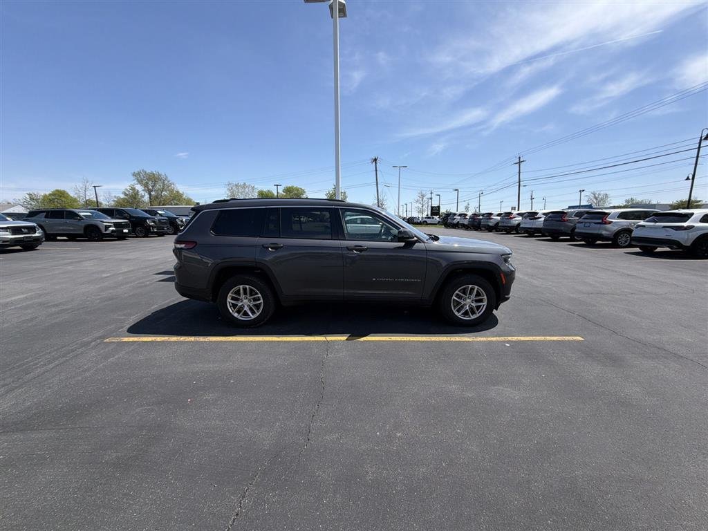 Used 2021 Baltic Gray Metallic Clearcoat Jeep Laredo image 7