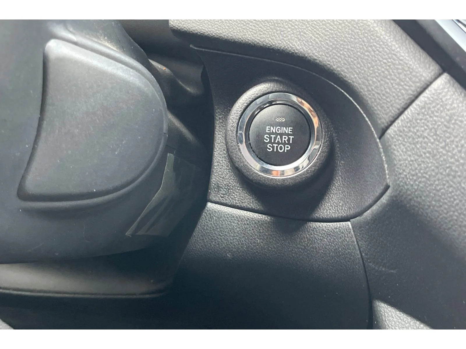 Used 2024 Magnetite Gray Metallic Subaru Onyx Edition image 32