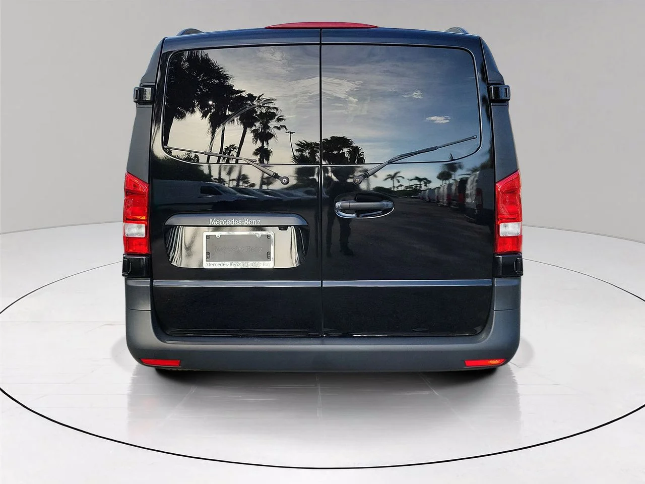 Used 2023 Black Mercedes-Benz Passenger image 5