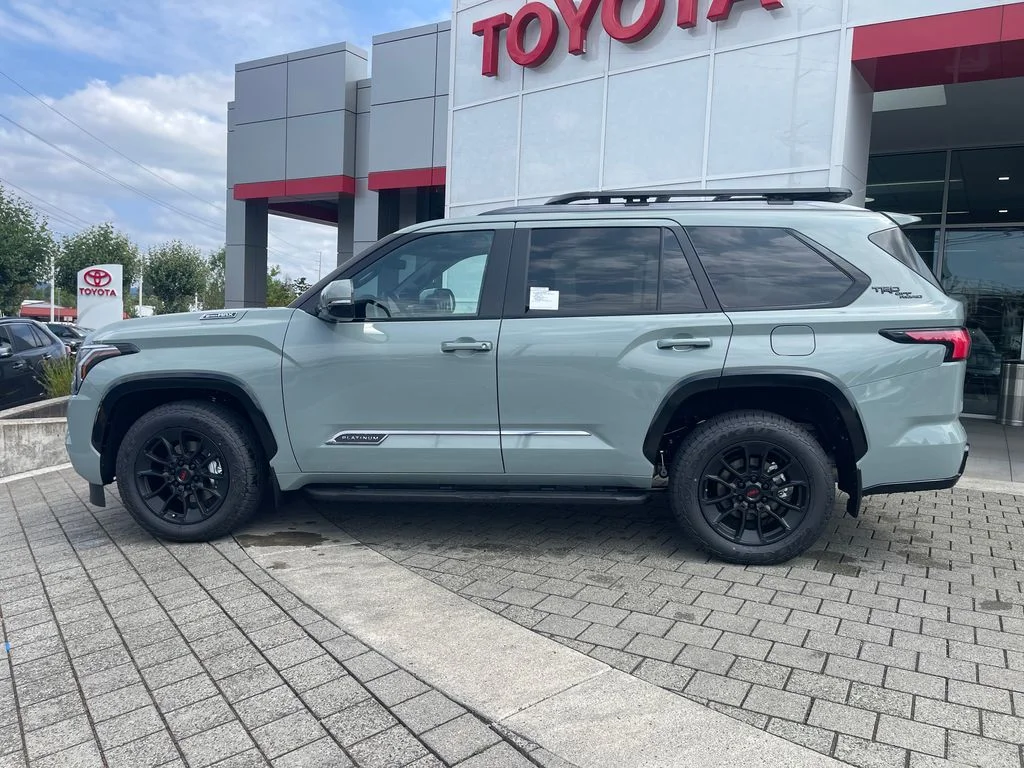 New 2026  Toyota Platinum image 2
