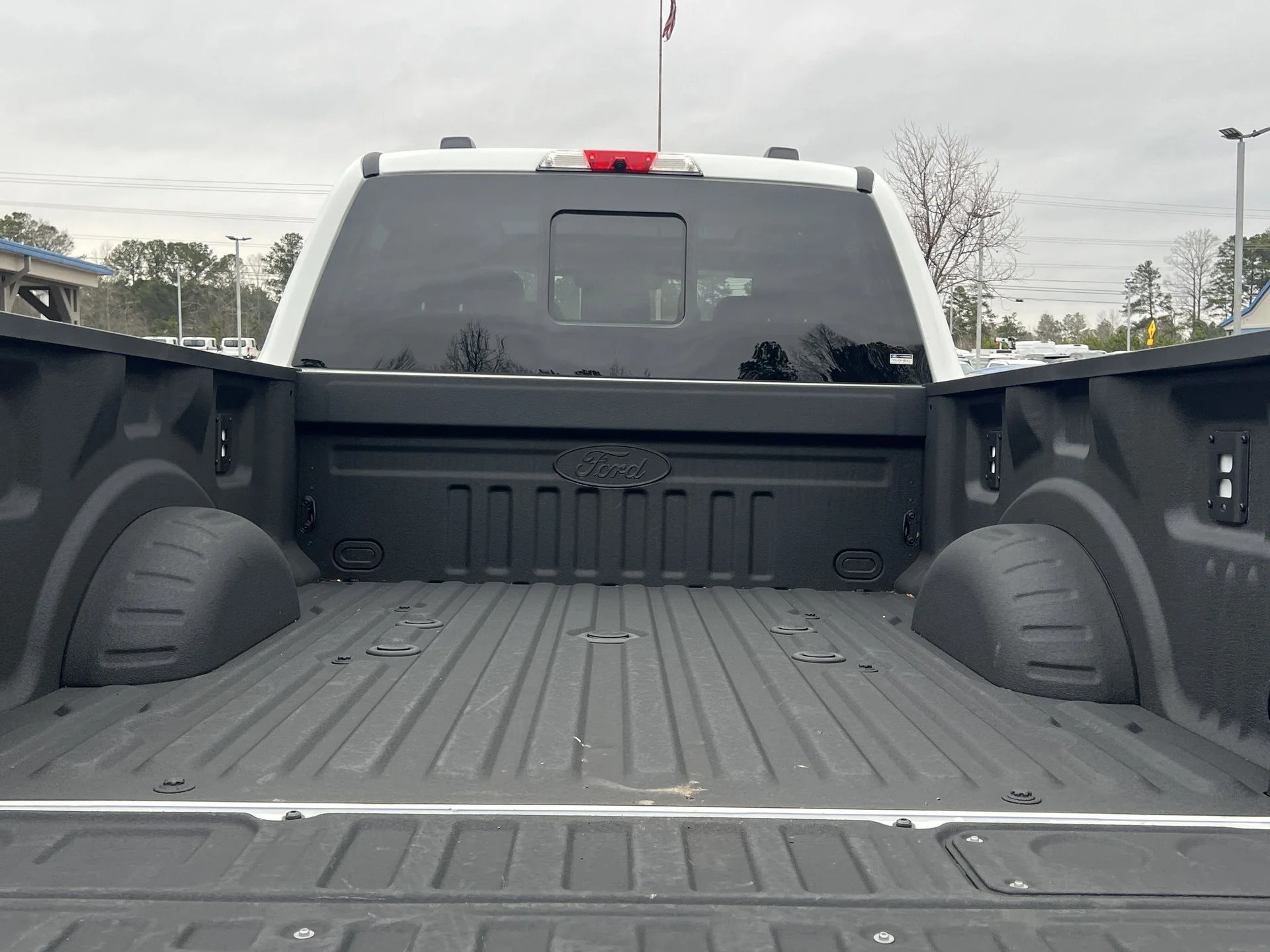 2025 Ford F-350 Super Duty Lariat - Photo 27