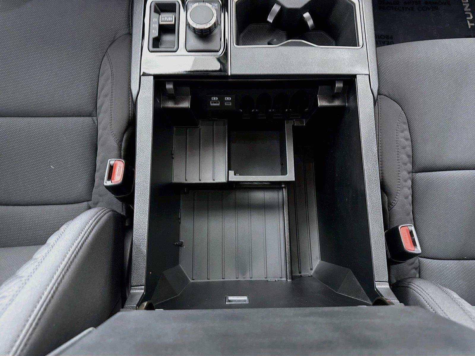 Used 2024 Ice Cap Toyota SR5 image 32