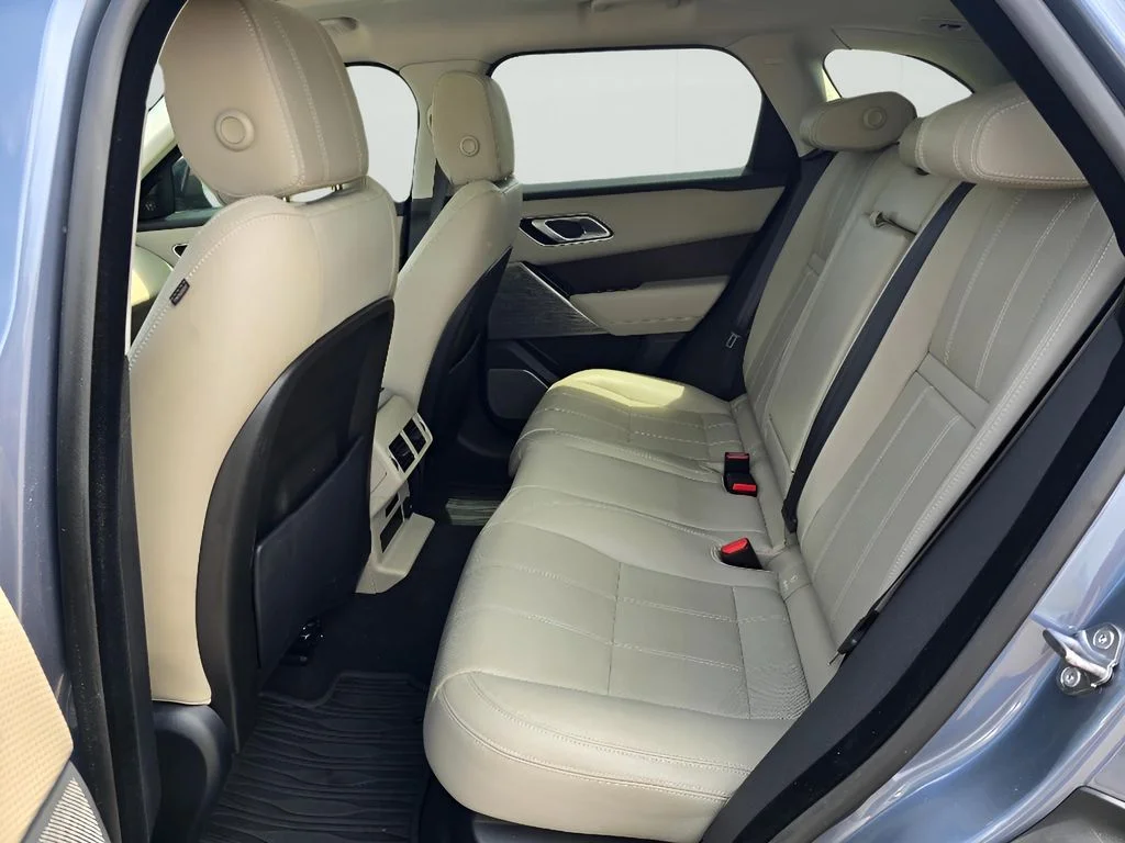 Used 2020 Byron Blue Metallic Land Rover S image 11
