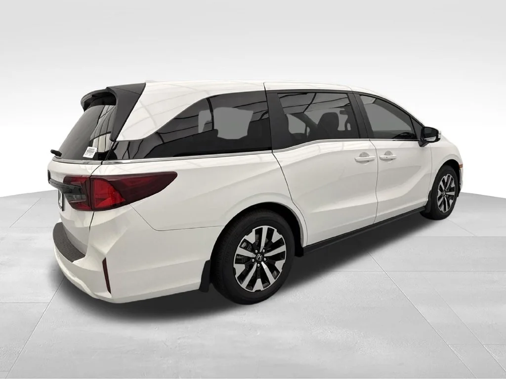 New 2026 Platinum White Pearl Honda EX-L image 13