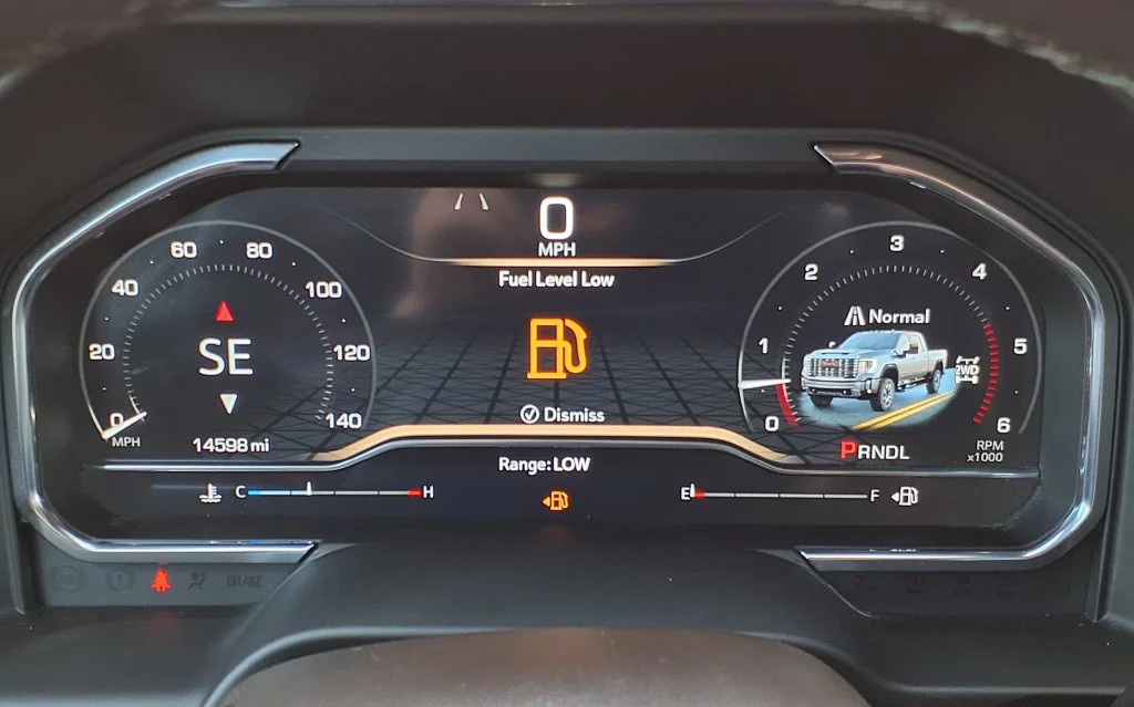 Used 2025 Black GMC Denali image 31