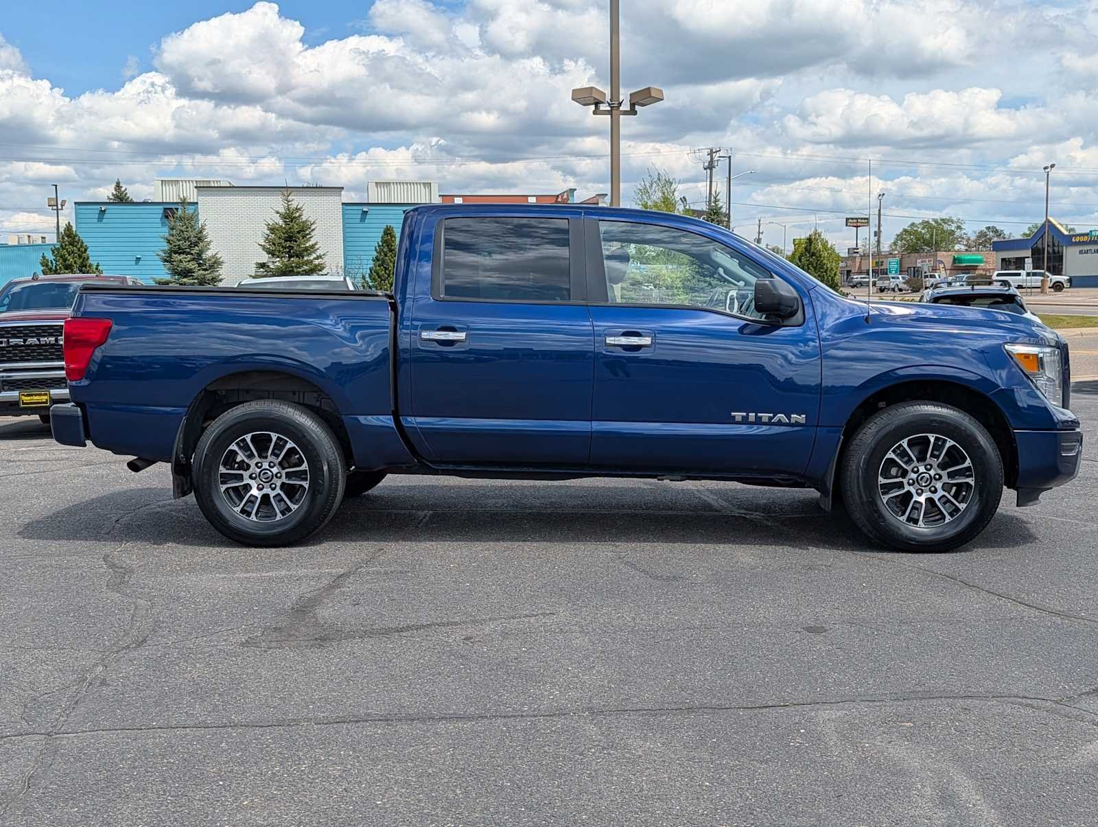 Used 2021 Deep Blue Pearl Metallic Nissan SV image 8