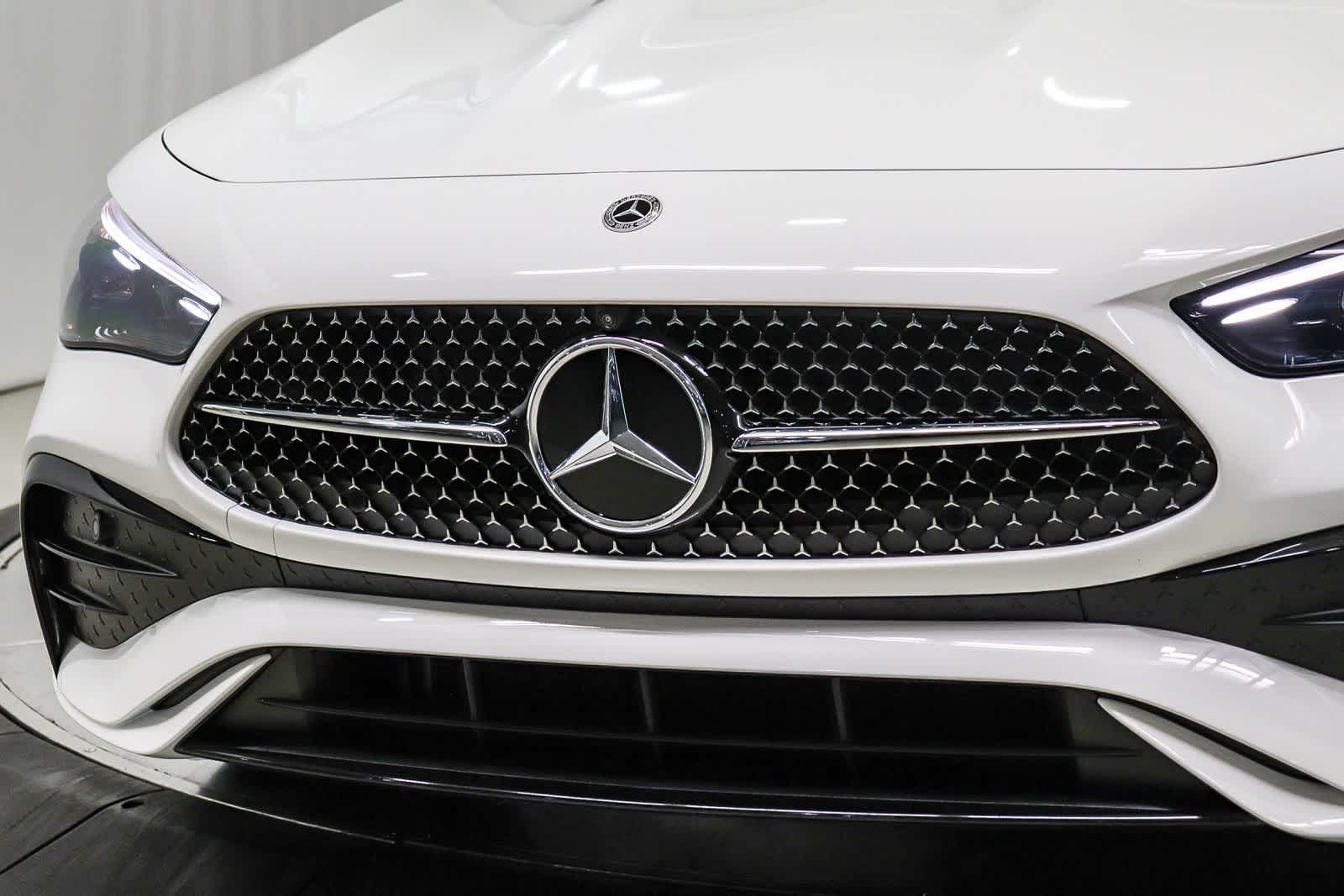 Certified Used 2026 Polar White Mercedes-Benz CLE 450 image 14